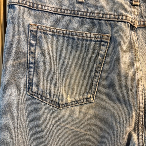 L.L. Bean Men’s Faded Comfort Waist Jeans - Picture 7 of 10